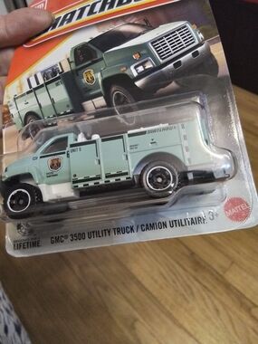 Match GMC 3500 Utility Truck - Mint Green and White